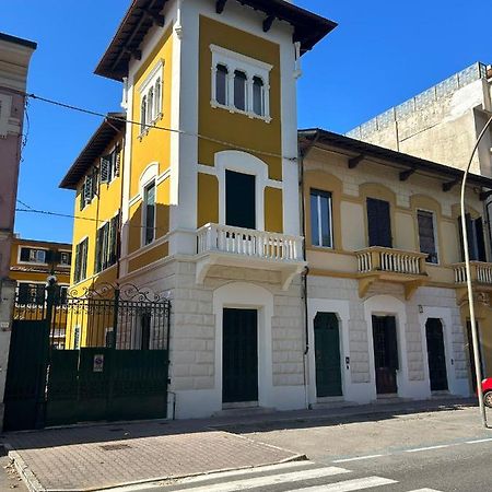 Villa Giulia Bnb Viareggio Extérieur photo