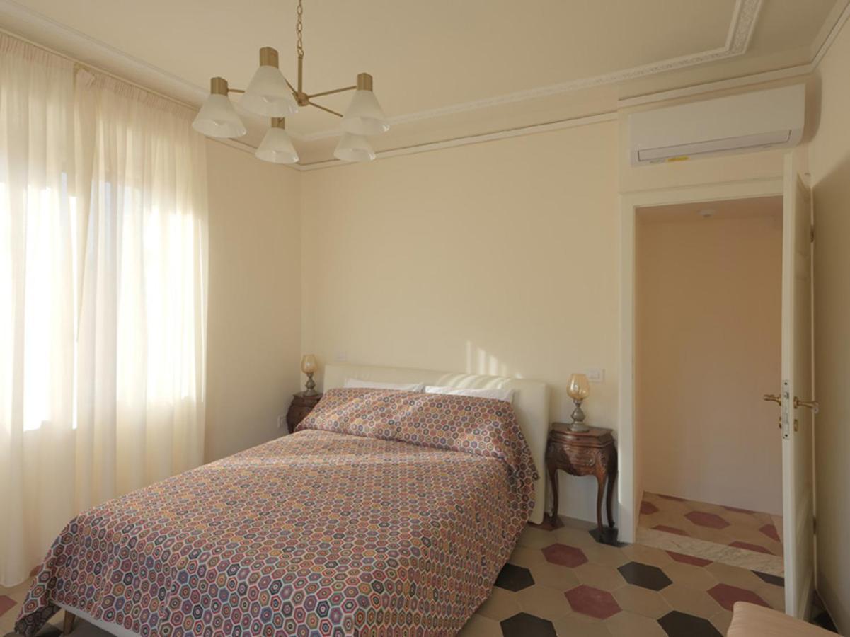 Villa Giulia Bnb Viareggio Extérieur photo