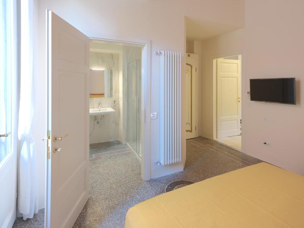 Villa Giulia Bnb Viareggio Extérieur photo